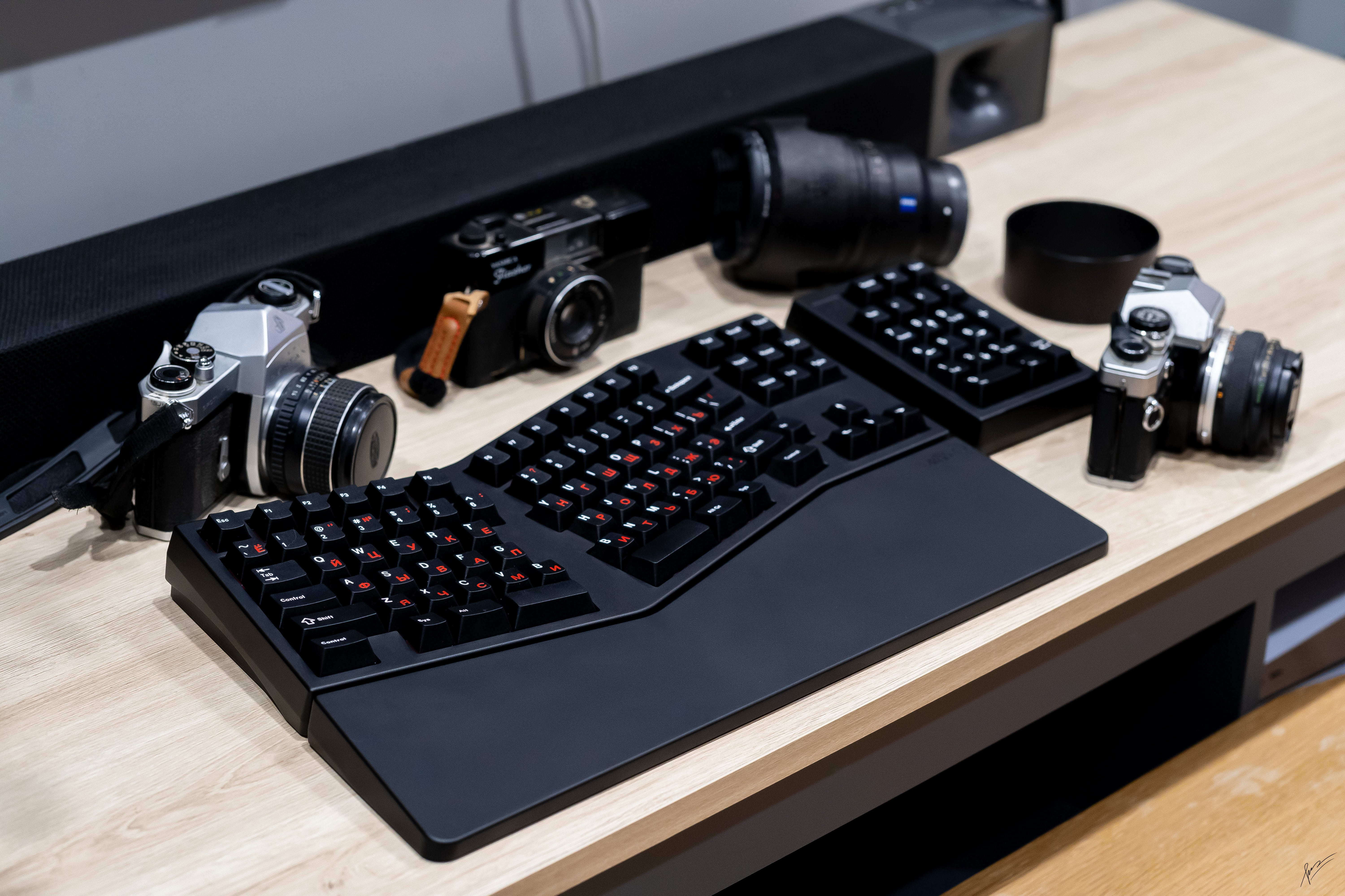 voidvirgo.jpg?v=1709570025&